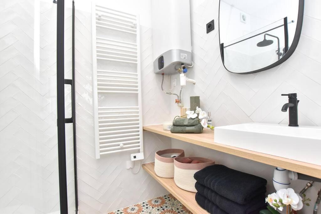 דירות פריז Charming Flat In Montmartre - Imhost מראה חיצוני תמונה